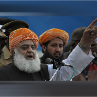 Fazl stresses JUI-F's pursuit of rights, not power, at Karachi rally