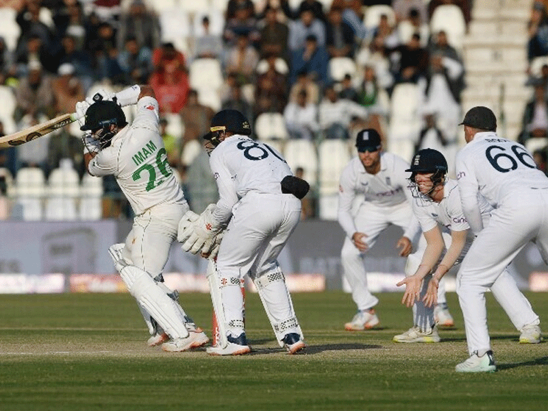 Pakistan fights back after England set stiff second test target