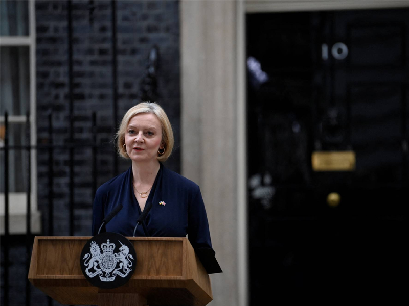 Liz Truss announces resignation as UK PM