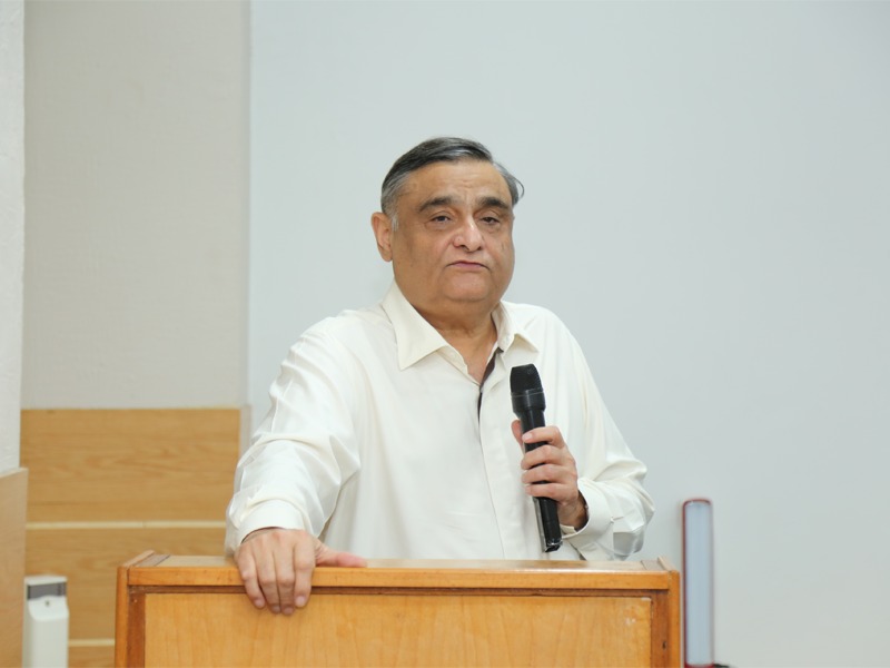 Dr Asim Hussain praises Arshad Nadeem for making Pakistan proud globally Dr Asim Hussain praises Arshad Nadeem for making Pakistan proud globally