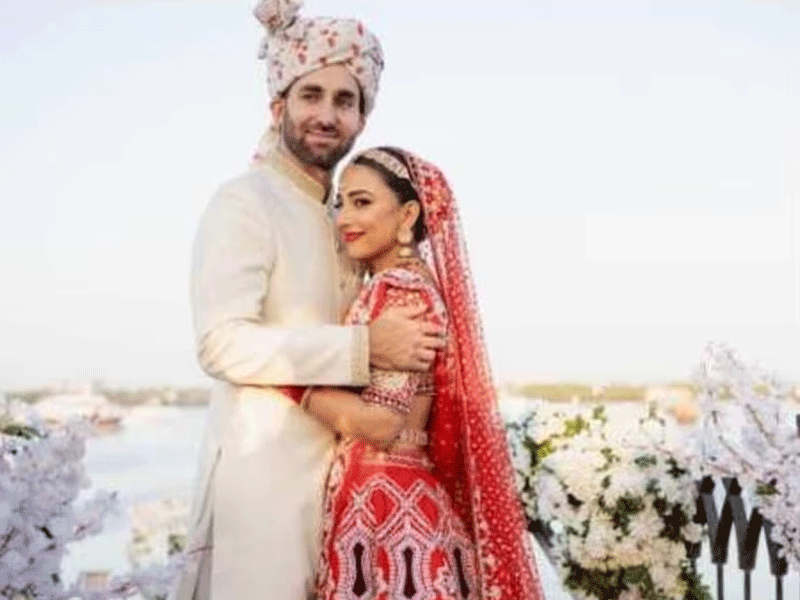 Ushna wedding style: Why did she choose traditional red? Ushna wedding style: Why did she choose traditional red?
