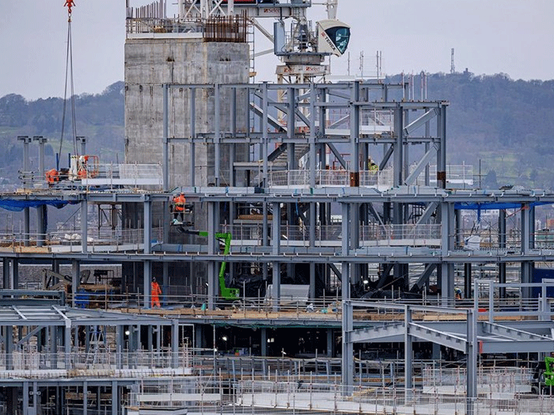 Construction industry in doldrums due to high prices of material