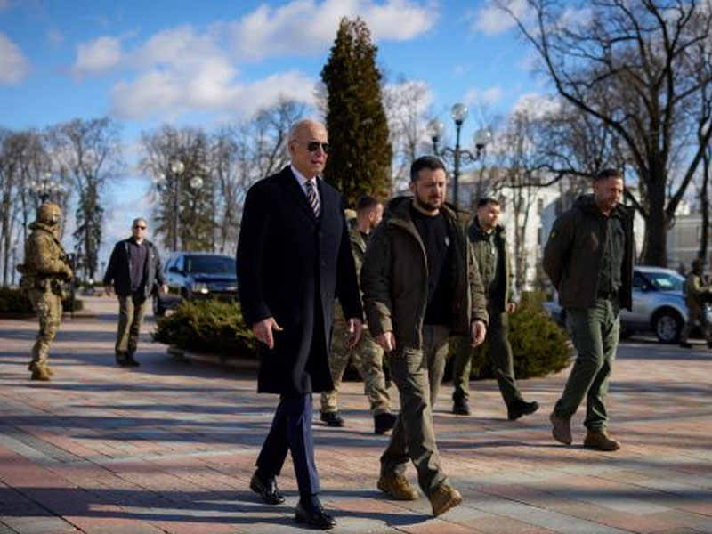 Biden walks through Ukraine capital ahead of war’s anniversary Biden walks through Ukraine capital ahead of war’s anniversary