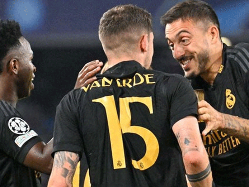 Real Madrid top Group C with victory over Napoli Real Madrid top Group C with victory over Napoli