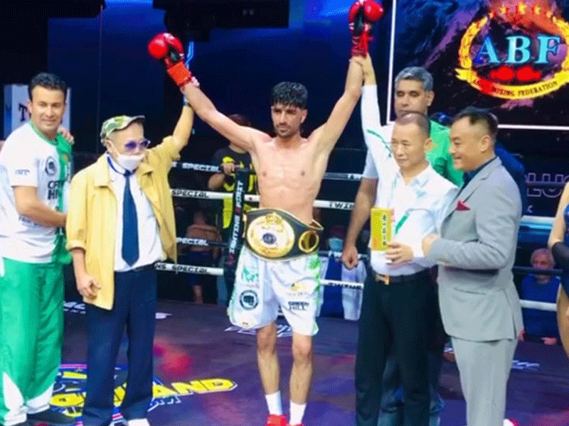 Pakistani Boxer Shoaib beats Indonesian opponent to clinch ABF title