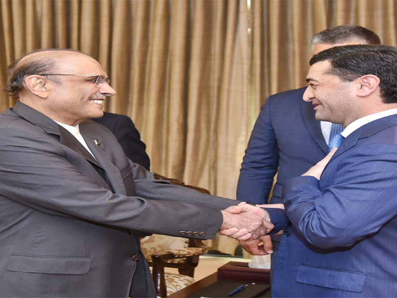 Zardari for broadening economic, cultural ties with Uzbekistan