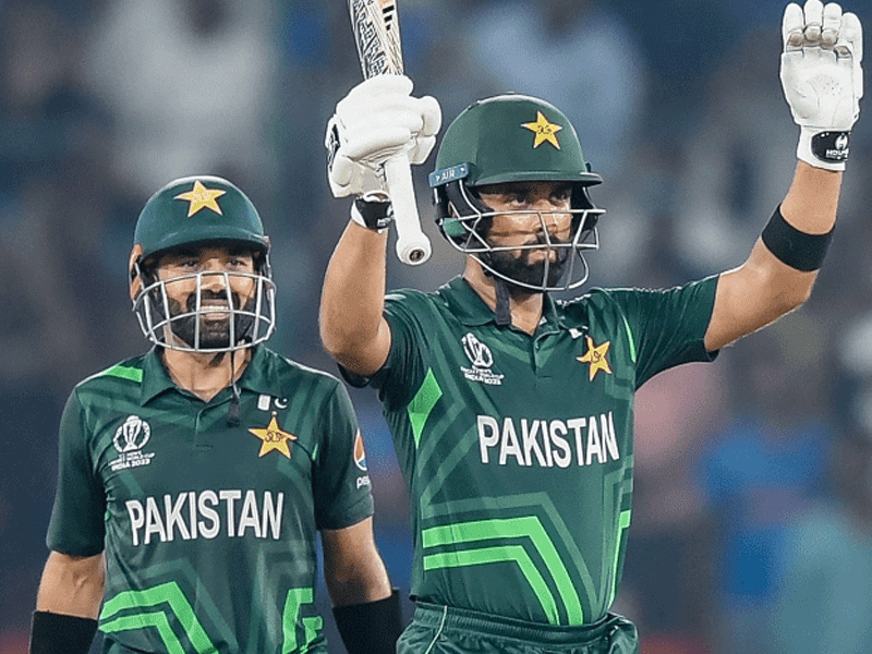 Pakistan thrashes Sri-Lanka in record World Cup run-chase Pakistan thrashes Sri-Lanka in record World Cup run-chase