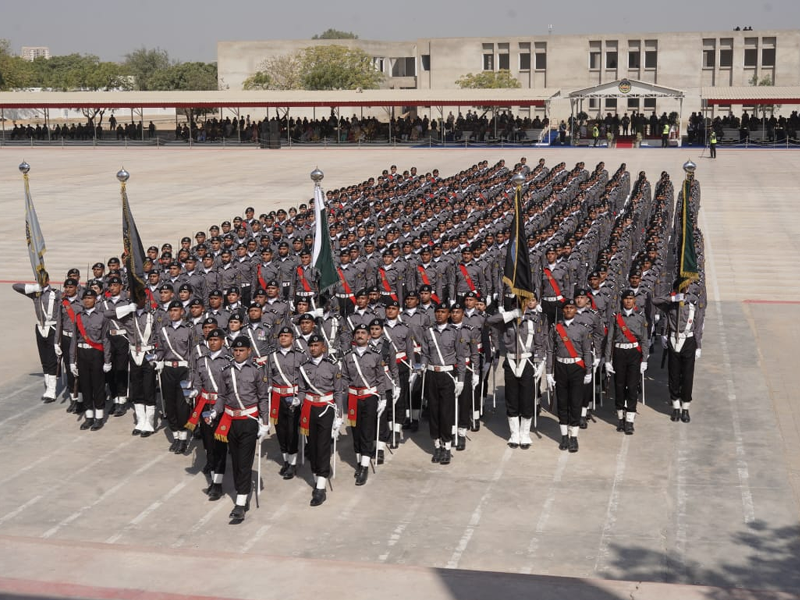 Corps Commander Karachi praises ASF efforts in ensuring airports' security Corps Commander Karachi praises ASF efforts in ensuring airports' security
