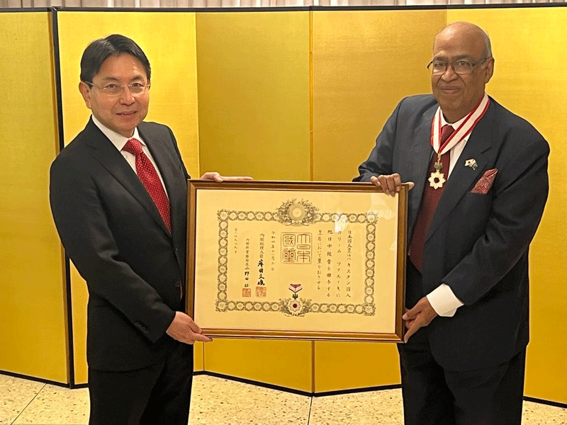 Kalim receives ‘Order of Rising Sun’ by CG Japan Kalim receives ‘Order of Rising Sun’ by CG Japan