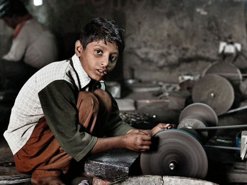 Child Labor - A Menace to the Future of Societies Child Labor - A Menace to the Future of Societies