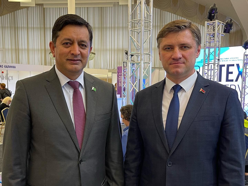 Pak Envoy to Belarus attends ‘BelTexIndustry’ exhibition-22 Pak Envoy to Belarus attends ‘BelTexIndustry’ exhibition-22