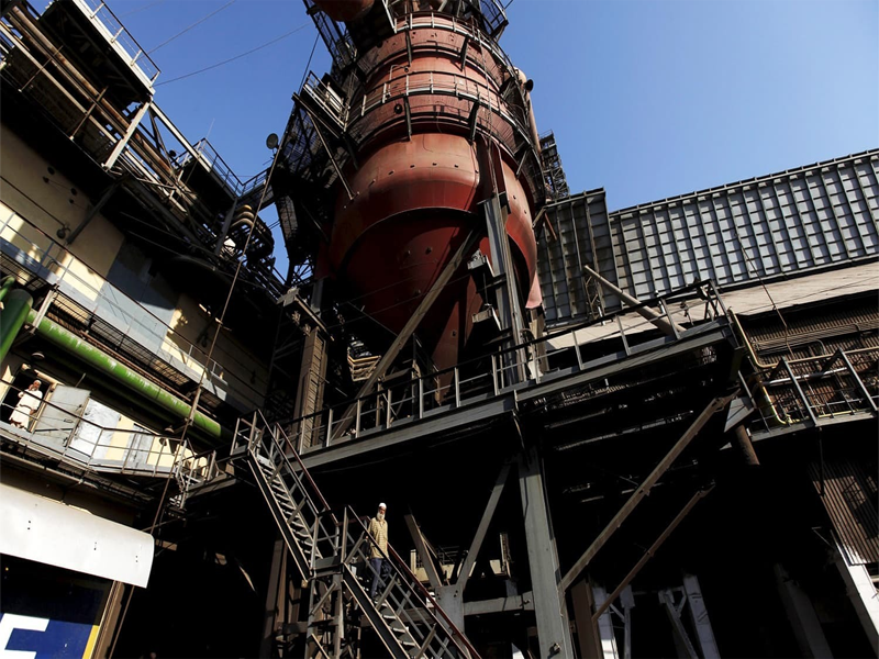 Govt considering proposal to establish new steel mill in Karachi Govt considering proposal to establish new steel mill in Karachi