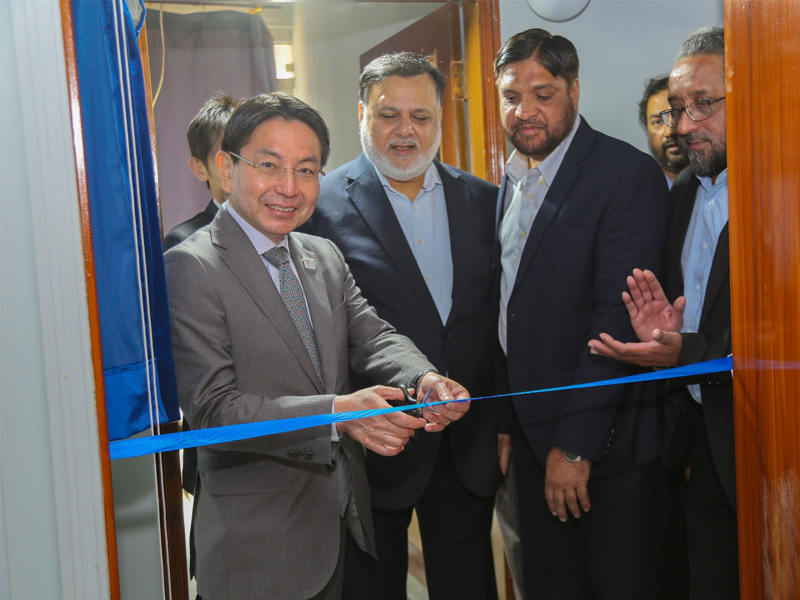 Alkhidmat receives X-ray machine from Japan