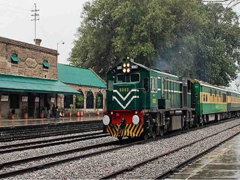 Pak Railways cuts ticket prices for disabled passengers Pak Railways cuts ticket prices for disabled passengers