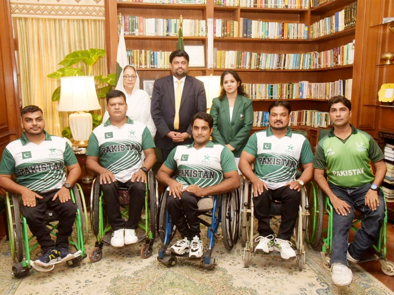 6-member delegation of Pakistan wheelchair cricket team met with Governor Sindh Kamran Tessori 6-member delegation of Pakistan wheelchair cricket team met with Governor Sindh Kamran Tessori
