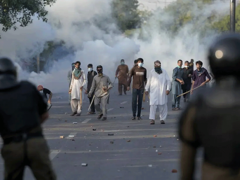Sindh govt to compensate owners of cars torched on May 9 Sindh govt to compensate owners of cars torched on May 9