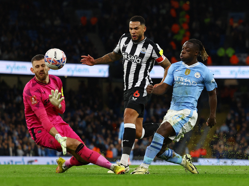 Manchester City go into FA Cup semis after 2-0 win over Newcastle