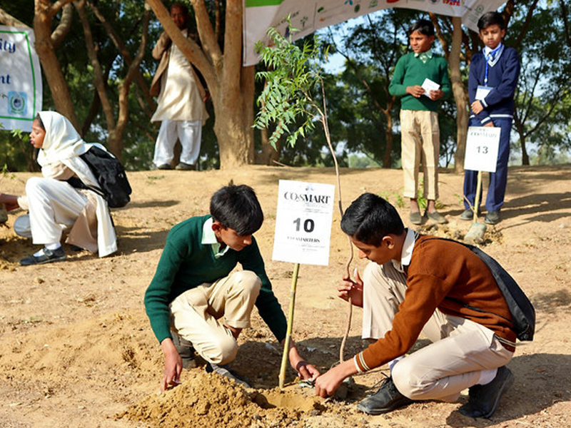 Green Karachi Visits Metropolitan University Karachi to Discuss Upcoming Plantation Drive