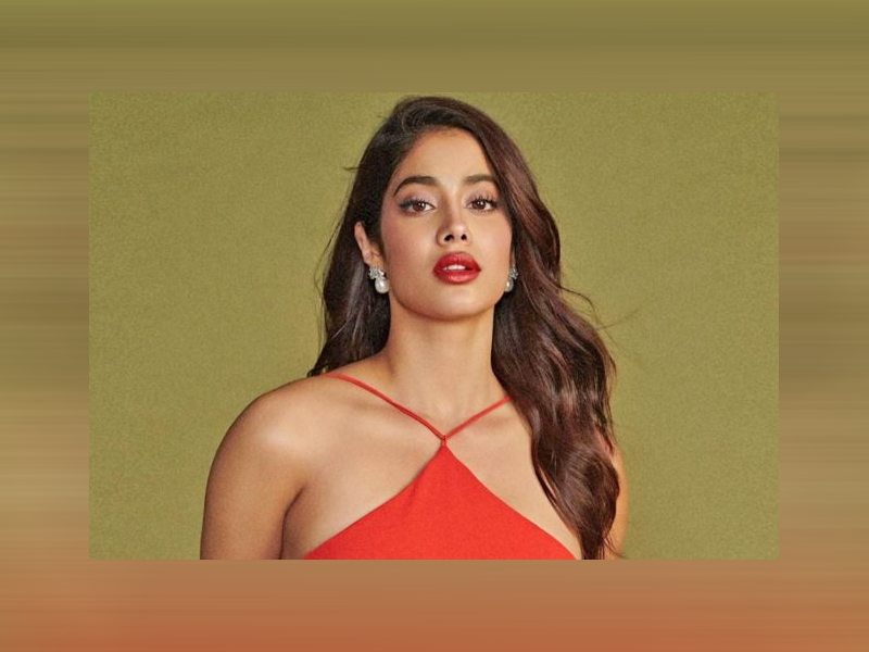 Janhvi shares desire for comedy, glamorous roles Janhvi shares desire for comedy, glamorous roles