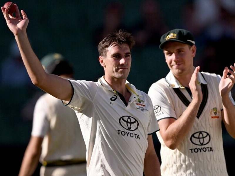 Australia beats Pakistan by 79 runs to win second test and series