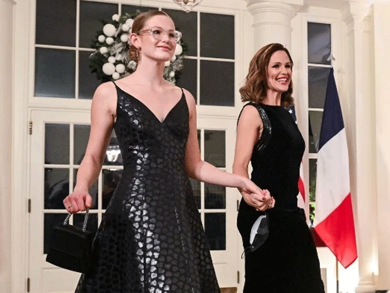 Jennifer Garner, Ben Affleck daughter Violet makes rare appearance at White House Jennifer Garner, Ben Affleck daughter Violet makes rare appearance at White House