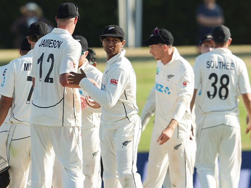 New Zealand hammer inexperienced South Africa by 281 runs in first test