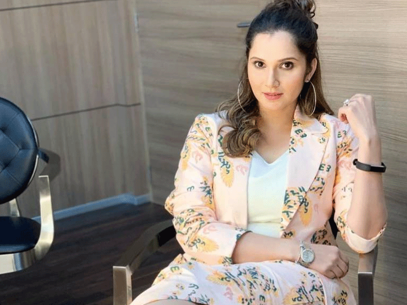 Sania Mirza’s new look turns netizens crazy Sania Mirza’s new look turns netizens crazy