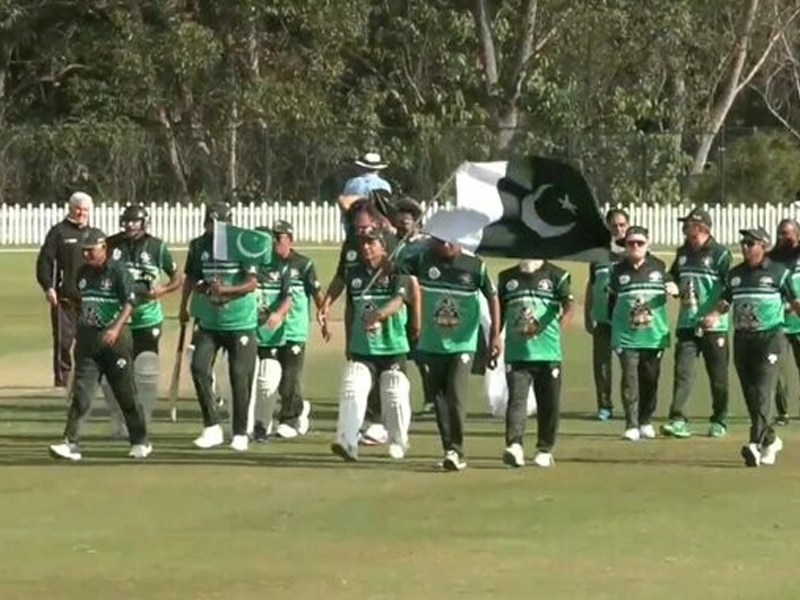 Pakistan clinches Cricket WC trophy over 60s Pakistan clinches Cricket WC trophy over 60s