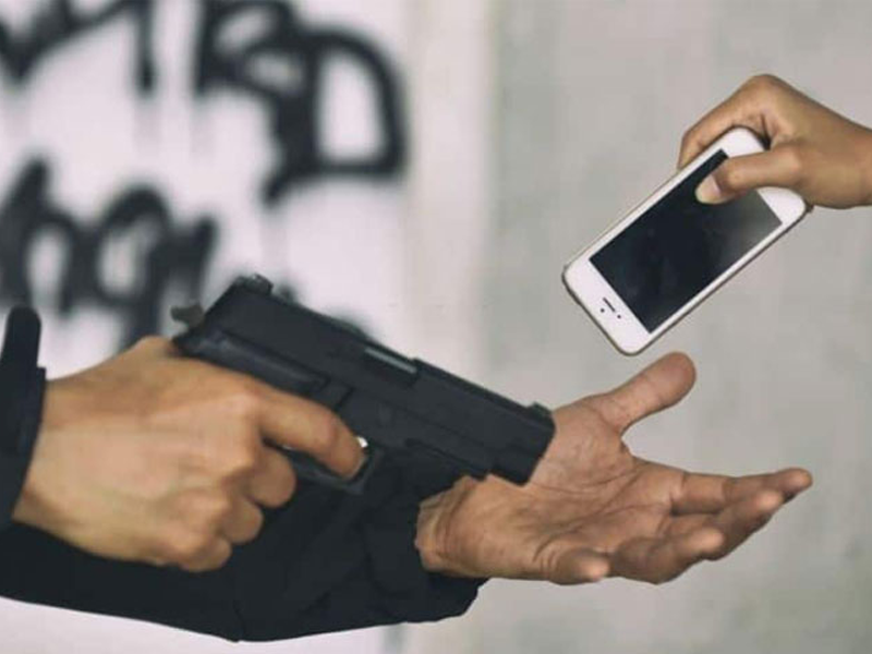Amid spike in Karachi street crimes, 85 police mobiles seized by officials Amid spike in Karachi street crimes, 85 police mobiles seized by officials