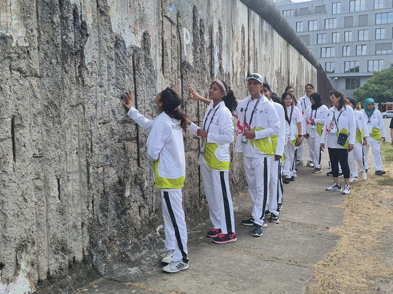 Pak special athletes visit historic places in Berlin, Germany. Pak special athletes visit historic places in Berlin, Germany.