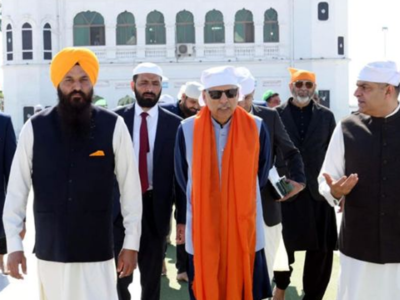 Kartarpur Corridor symbol of peace, Pakistan always welcome Sikh yatrees: President