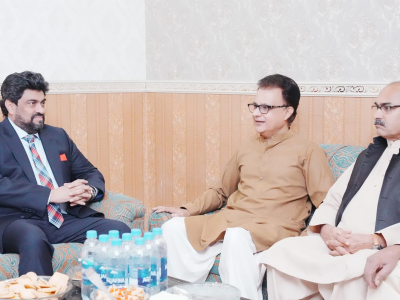 Governor Tessori, QAT Chief Ayaz discuss political situation, parties role