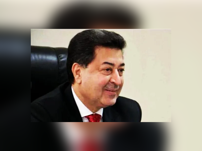 PTI Chairman announces to file Rs10bn defamation case against CEC Raja