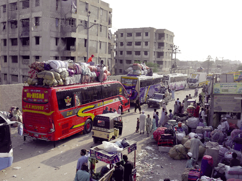 4,000 illegal Afghans leave Karachi: Haris Nawaz