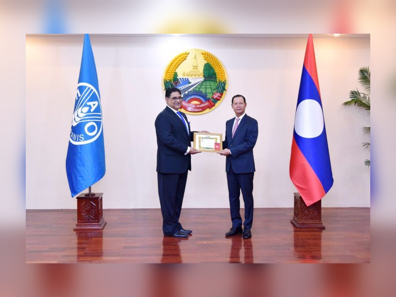 Pakistani int’l civil servant receives highest honour by Lao PDR