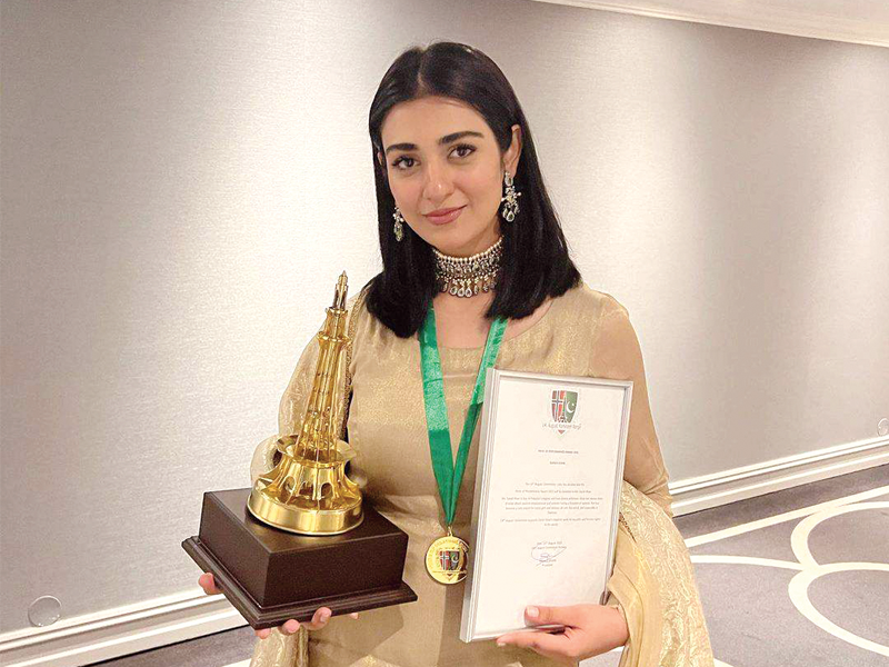 Sarah Khan’s proud moment as she gets Pride of Performance from Norway