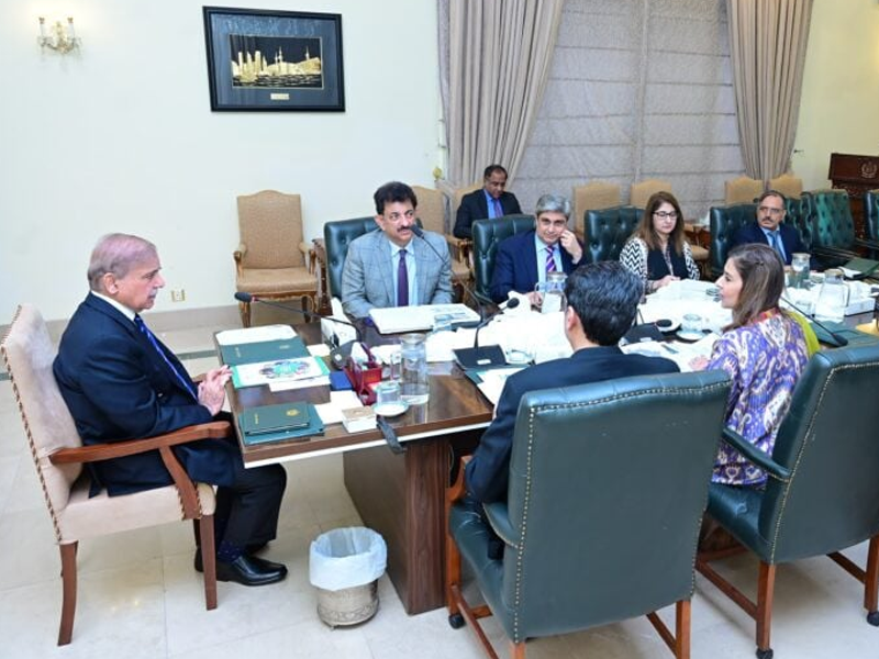 PM Shehbaz pledges to make Pakistan polio-free PM Shehbaz pledges to make Pakistan polio-free
