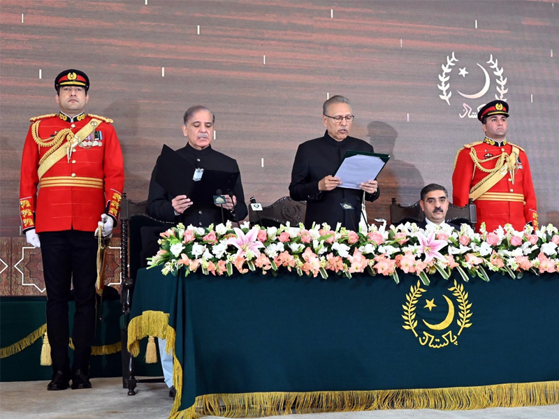 Shehbaz Sharif takes oath as 24th PM of Pakistan