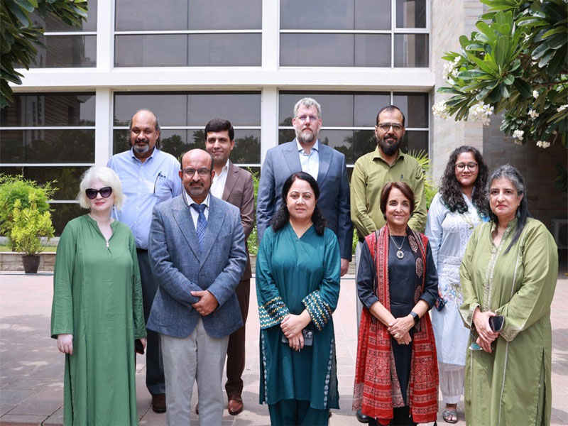 AKU, IBA organise dialogue on ‘undergraduate education’ AKU, IBA organise dialogue on ‘undergraduate education’