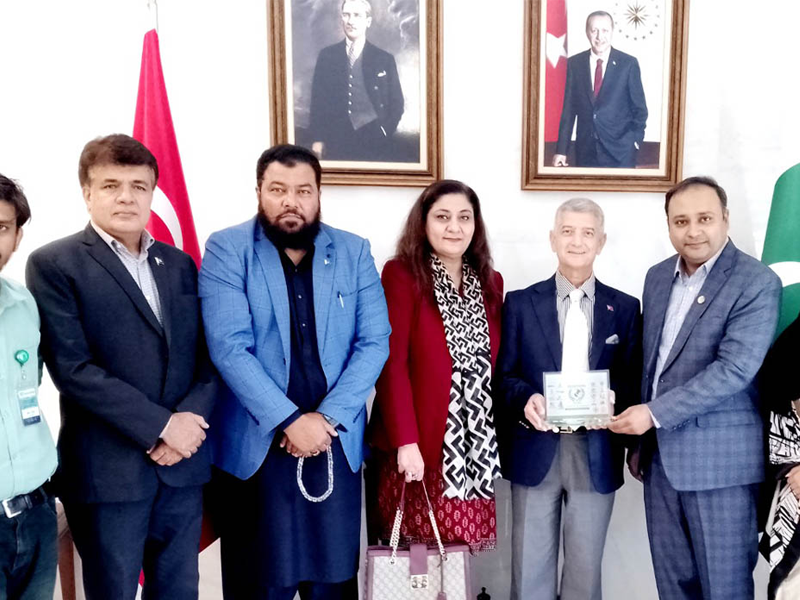 Fakhar-e-Karachi Award team meets Turkiye Consul General