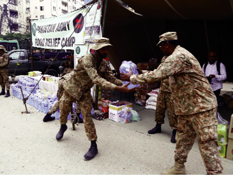 Rangers continue its relief operations in Sindh Rangers continue its relief operations in Sindh