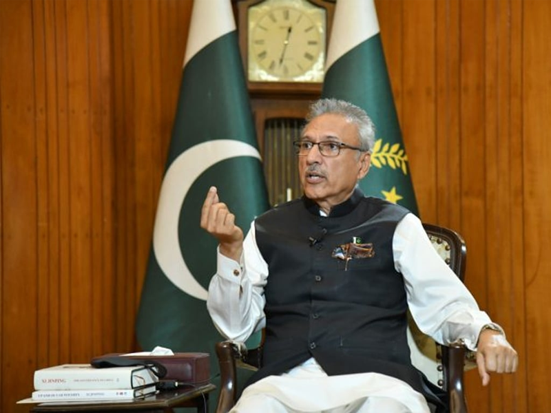 President urges political parties to amass under one roof President urges political parties to amass under one roof