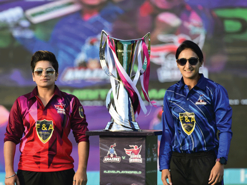 Trophy for Women’s League exhibition matches unveiled Trophy for Women’s League exhibition matches unveiled
