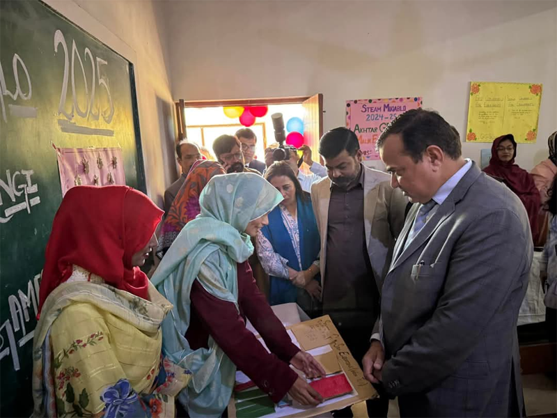 MPA Shariq Jamal, Education Secy Sindh visit STEAM competition, praises students' innovation MPA Shariq Jamal, Education Secy Sindh visit STEAM competition, praises students' innovation