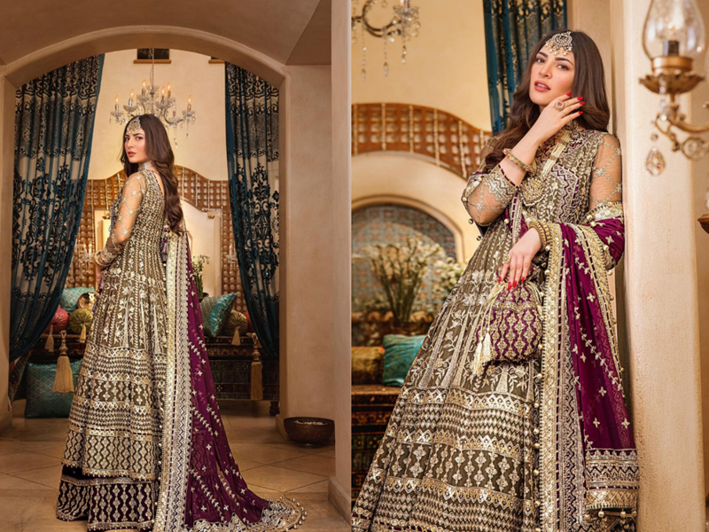 Naimal Khawar steals hearts with new photoshoot Naimal Khawar steals hearts with new photoshoot