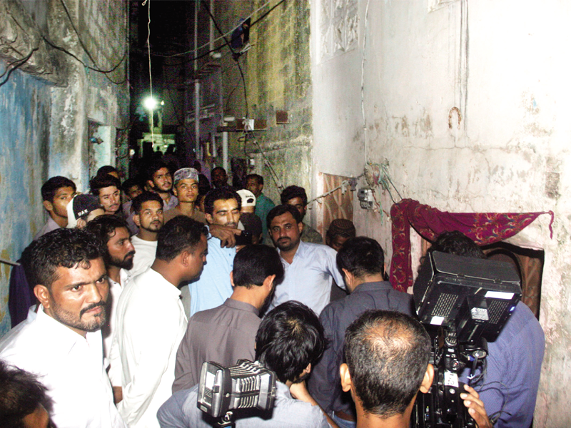 District South: Two women, an infant die as roof collapsed District South: Two women, an infant die as roof collapsed