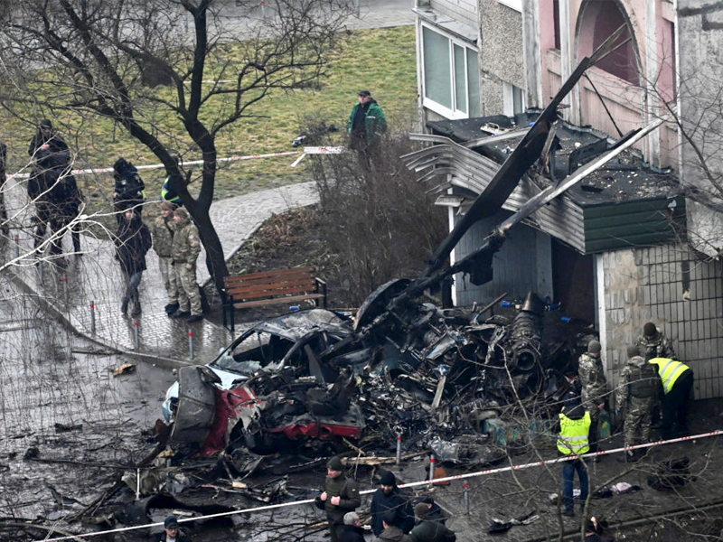 Ukraine's interior minister dies in helicopter crash