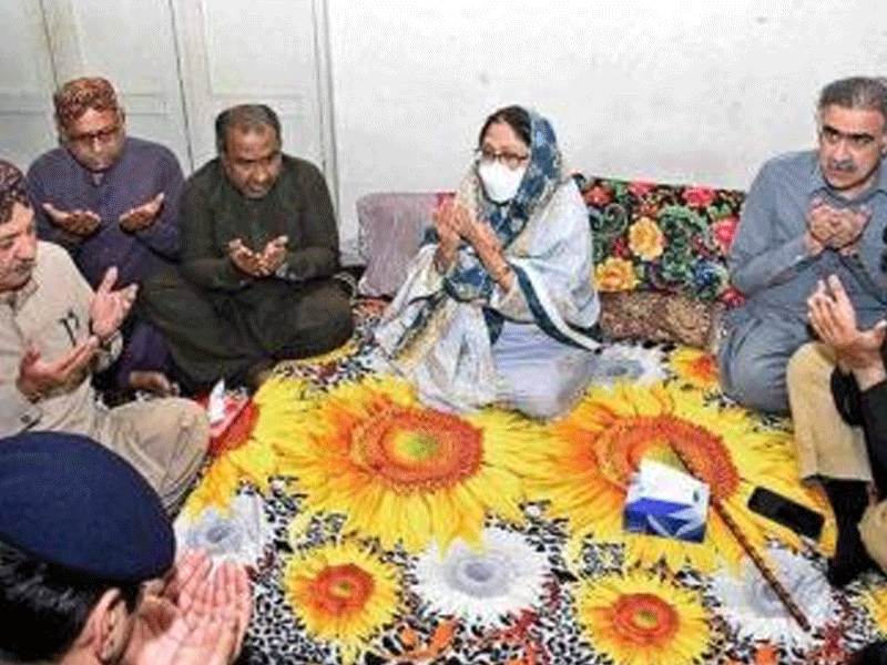 MNA Faryal Talpar, IGP Memon visit relatives of martyred DSP MNA Faryal Talpar, IGP Memon visit relatives of martyred DSP