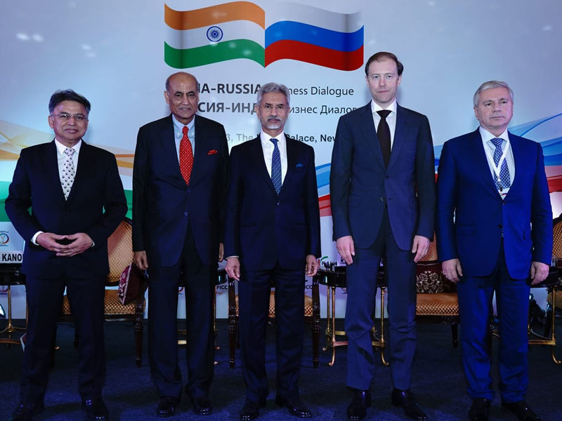 India, Russia discuss FTA