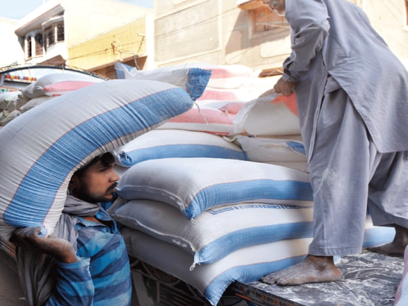 Flour crisis likely to deepen in Karachi Flour crisis likely to deepen in Karachi